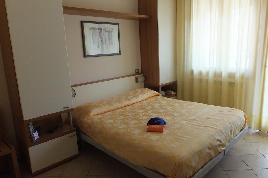 Hotel Nettuno Sottomarina Room photo